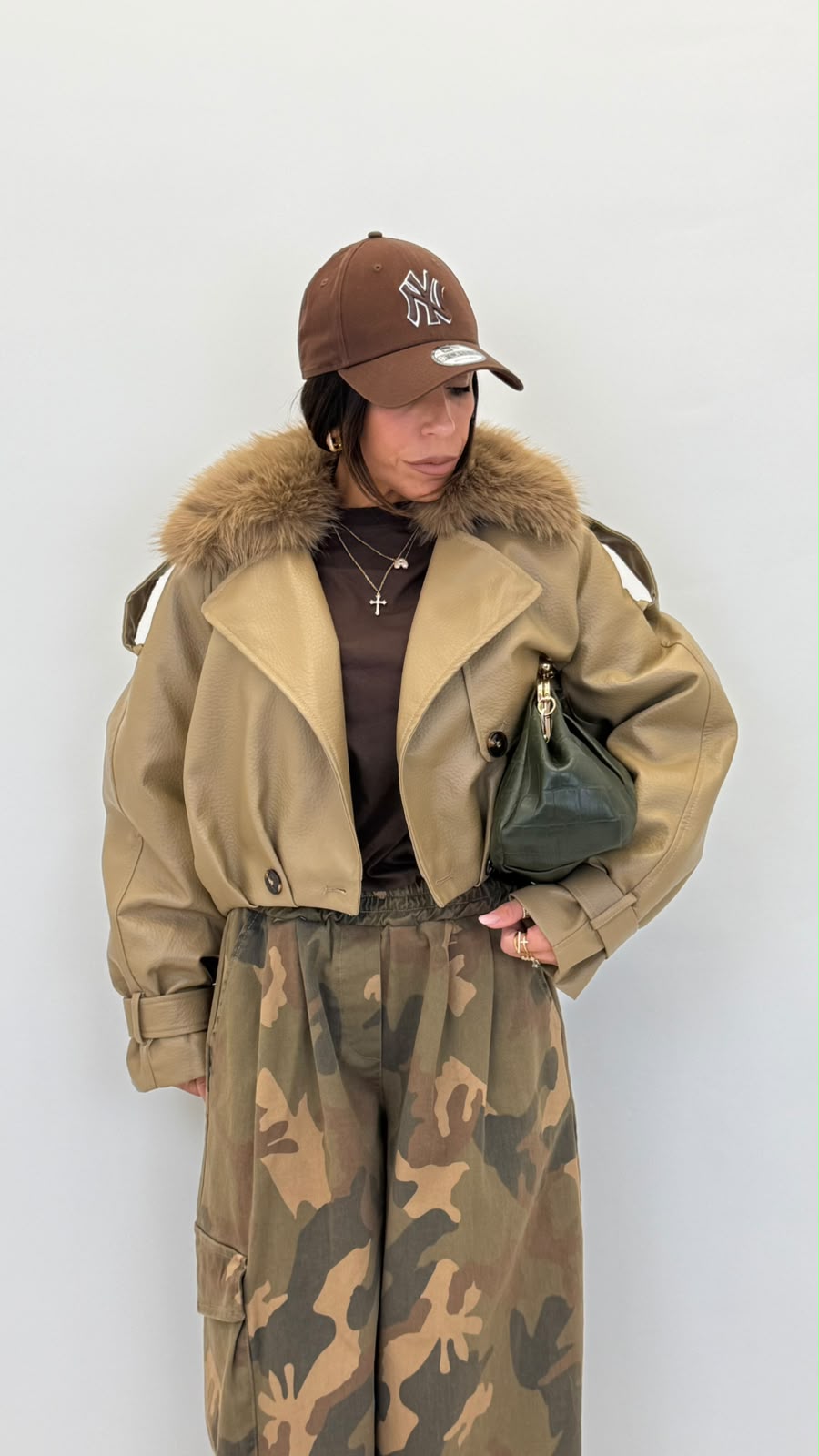 Bomber Cleo 202397